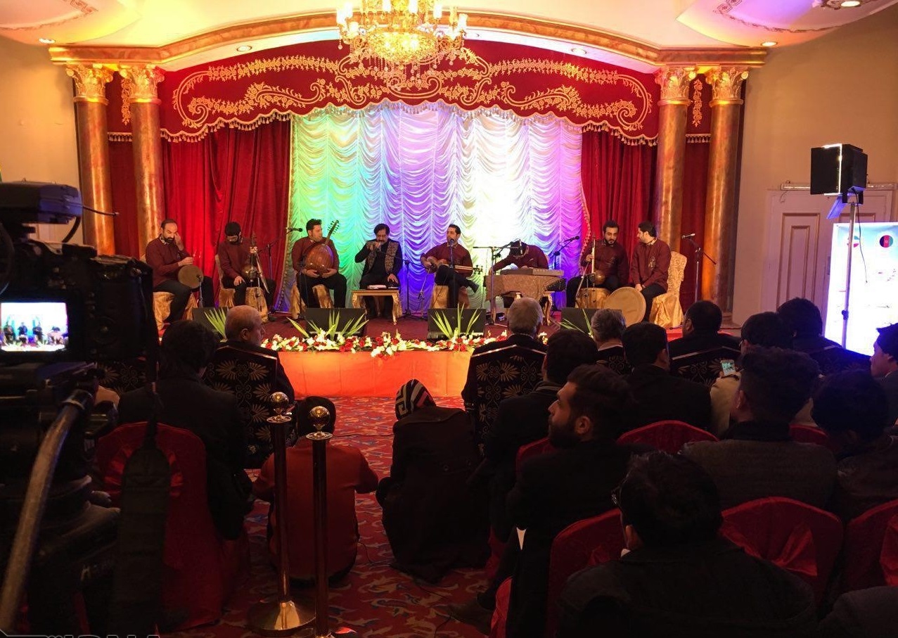 دومین اجرای گروه موسیقی «سور»با خوانندگی «حسام الدین سراج» در کابل 