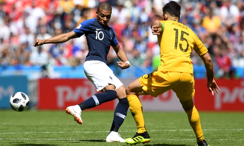 فرانسه 2-1 استرالیا؛ پیروزی سخت فرانسه با کمک تکنولوژی های جدید! 