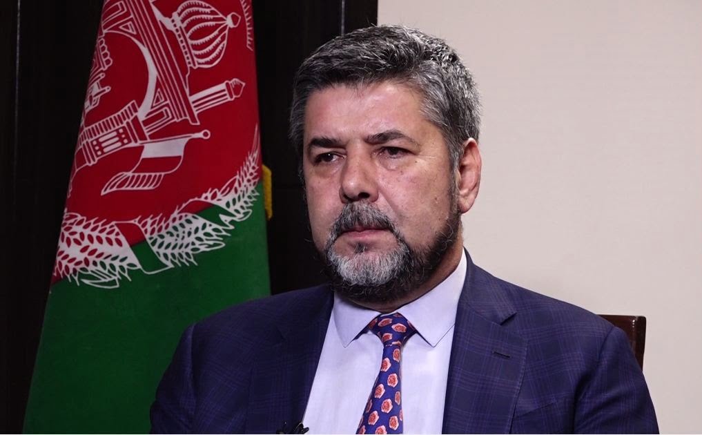 نبیل: خلیلزاد با خواست طالبان و پاکستان به دنبال جایگزینی یک فرمول سیاسی جدید با سیستم فعلی افغانستان است
