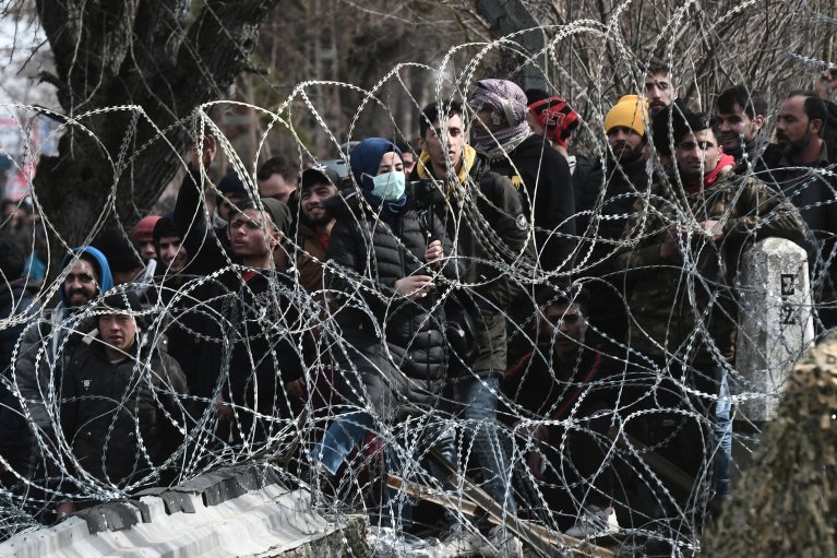 سفارت افغانستان در یونان: از حرکت به سمت مرز یونان جداً خودداری کنید!