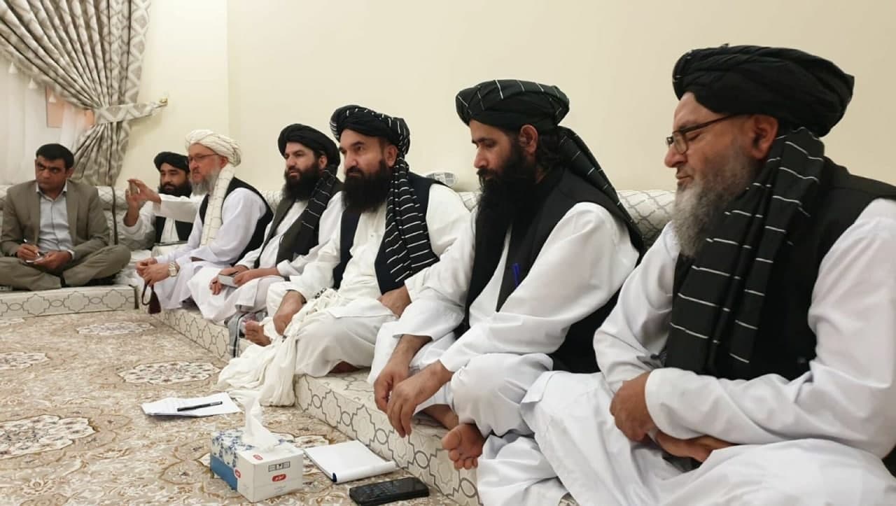 سیگار: کابینه  مردانه طالبان نشان می دهد که این گروه با هیچ کسی صلح نمی کنند