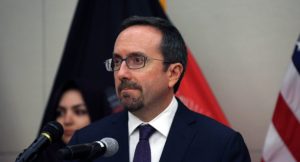 سفیر آمریکا در کابل تنش ها در مجلس نمایندگان را فاجعه خواند