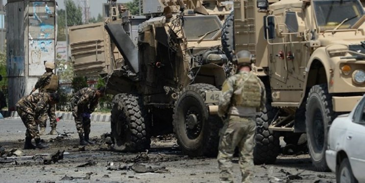 ناتو خروج از افغانستان همزمان با کاهش نیروهای آمریکا را بررسی می کند