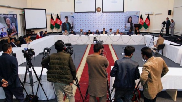 واکنش کمیسیون انتخابات به تظاهرات دیروز کابل؛ قبل از بررسی  نمی توان آرا را باطل کرد