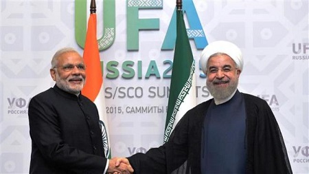 رییس جمهور ایران و نخست وزیر هند در بارۀ بندر چابهار گفت وگو می‏‎کنند 