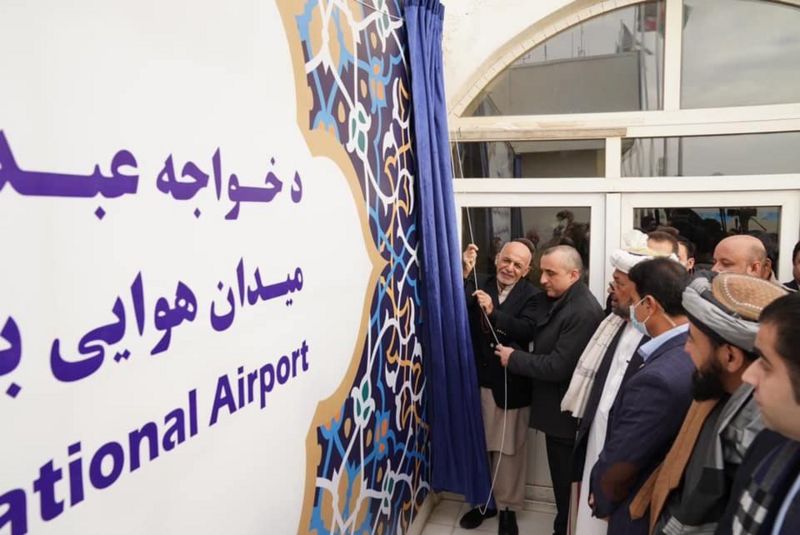 اشرف غنی فرودگاه هرات را به «خواجه عبدالله انصاری» تغییر نام داد