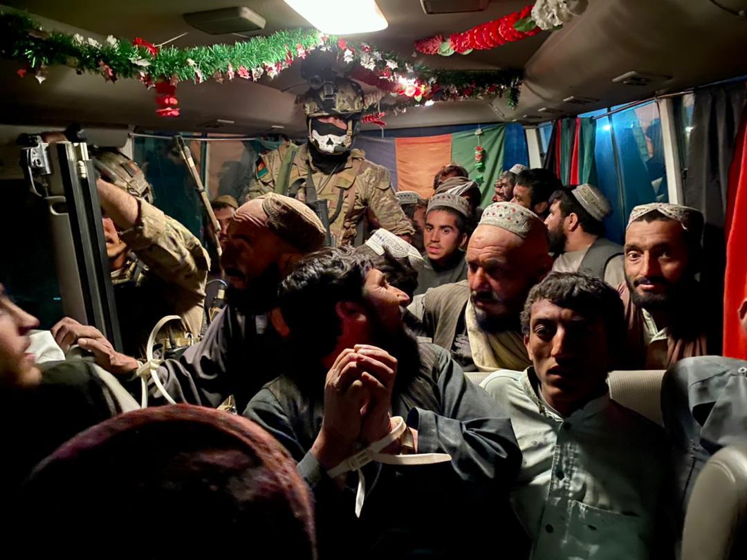 رهایی 28 زندانی از بند طالبان در هلمند