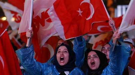 رأی ضعیف به تغییر قانون اساسی ترکیه