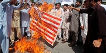 برگزاری تظاهرات ضد آمریکایی در سراسر پاکستان
