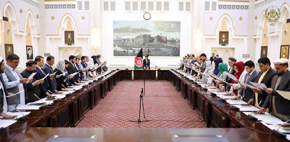 مراسم تحلیف نمایندگان مردم کابل و پکتیا در حضور داشت رئیس جمهور غنی