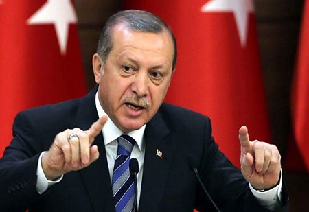 اردوغان: پشت همه گروه های تروریستی از جمله داعش «سایه غرب» دیده می شود 