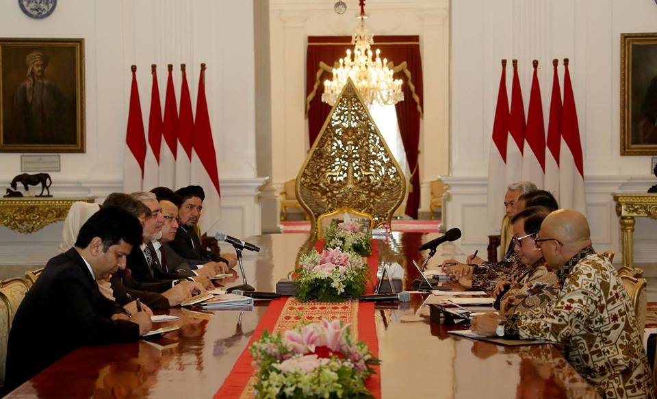 دکتور عبدالله با رییس جمهور اندونیزیا ملاقات کرد
