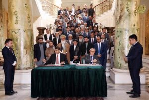 قرارداد پروژه آبیاری و تولید برق ولسوالی خان آباد قندوز به امضا رسید