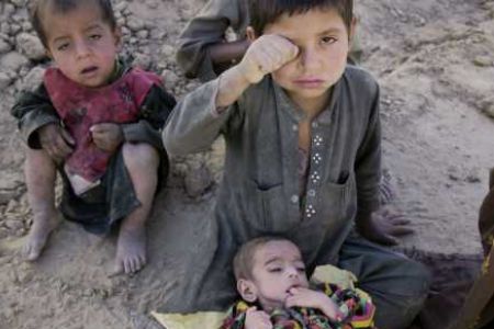 مردم افغانستان زندگی نمی کنند، برای زنده ماندن تقلا می کنند
