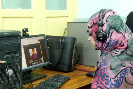 دختران در قندهار آموزش‎های عالی را به گونۀ آنلاین فرا می‎گیرند 