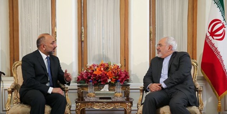 دیدار «حنیف اتمر» با وزیر امور خارجه ایران در تهران