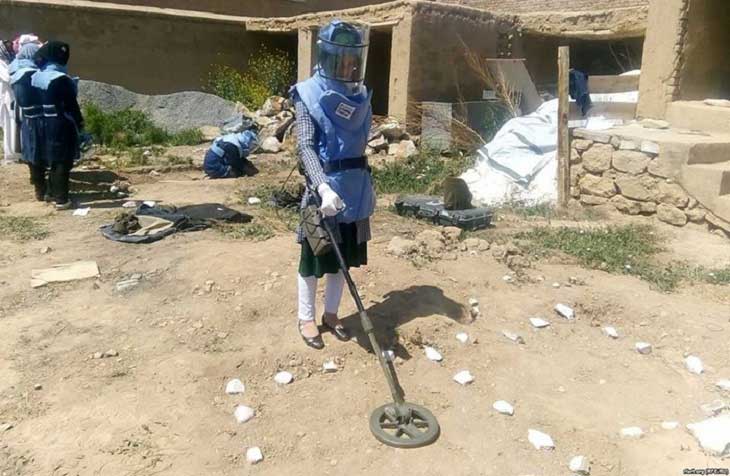 اولین تیم ماین پاکی زنان در افغانستان ایجاد شد