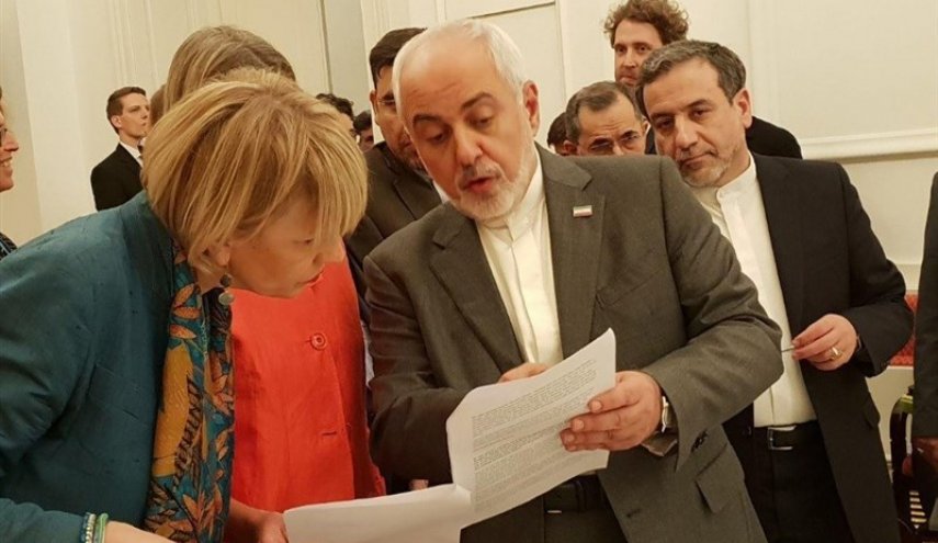  پیام توئیتری وزیر خارجه ایران پس از نشست وین: آمریکا منزوی شد 