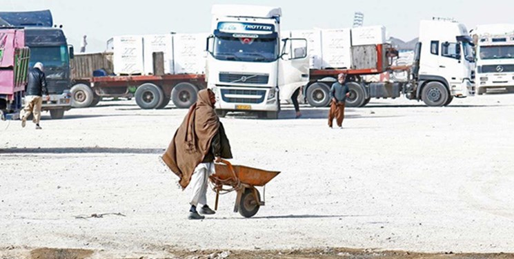 افغانستان دوباره گمرک فراه را به روی کالاهای ایرانی بست