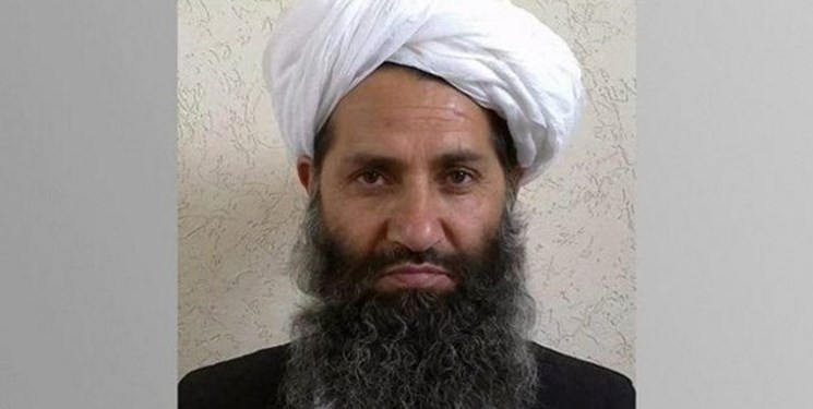  ملاهبت الله رهبر طالبان وارد تالار لویه جرگه شد!