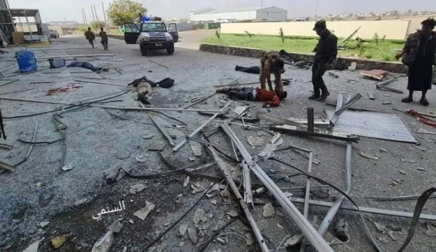  26 کشته و 60 زخمی در پی حمله به فرودگاه عدن/انصارالله: انفجار عدن ارتباطی به ما ندارد