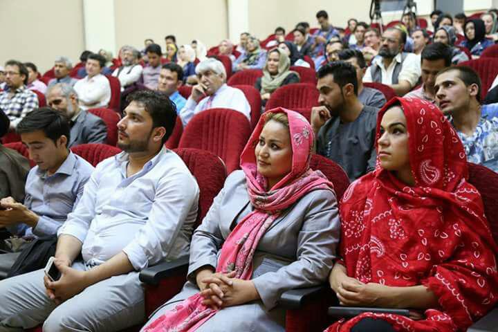 چهارمین شب شعر «هلال رمضان» در موسسه نما رسانه، برگزار شد