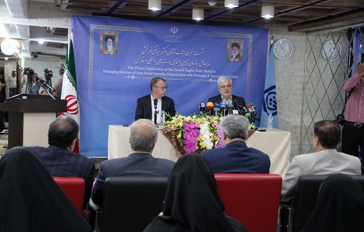 بیمه اتباع خارجی که در ایران اجازه اقامت و کار دارند، اجباری است