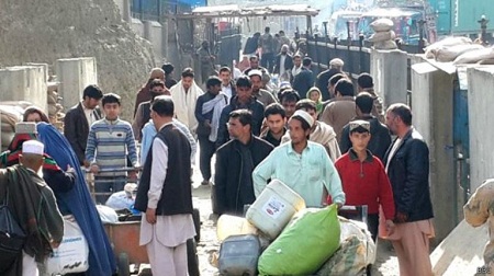 پاکستان 600 هزار مهاجر افغان را مجبور به ترک اجباری کرده است
