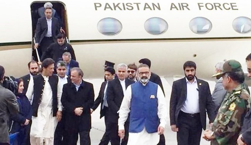 نخست وزیر پاکستان وارد ایران شد 
