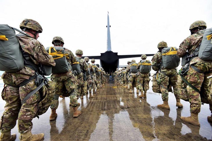 ترامپ به زودی خروج نظامیان آمریکایی از افغانستان را اعلام می کند