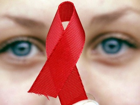  یونیسف: در هر ساعت حدود 20 دختر به ویروس عامل ایدز مبتلا می شوند 