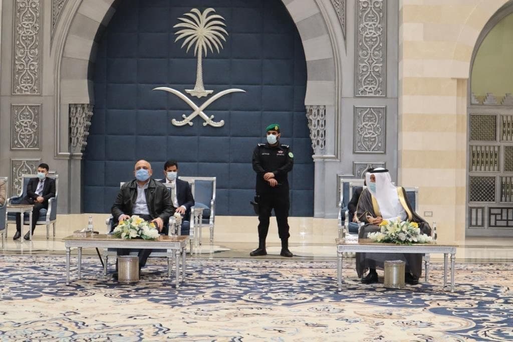 وزیر خارجه در راس یک هیات بلند پایه وارد ریاض، پایتخت سعودی شد