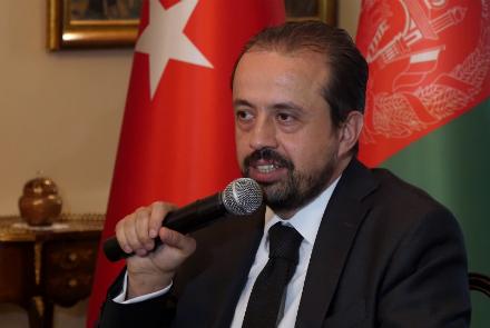  سفیر ترکیه: جنرال دوستم به زودی به افغانستان بر می گردد 