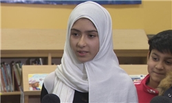 مرد کانادایی با حمله به یک دختر مسلمان یازده ساله در تورنتو، با قیچی اقدام به بریدن روسری او کرد