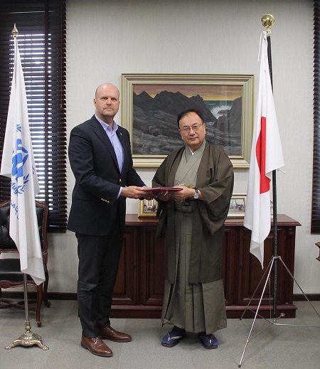 جاپان به پشتیبانی از کمک به پناهندگان افغانستانی در ایران ادامه می دهد