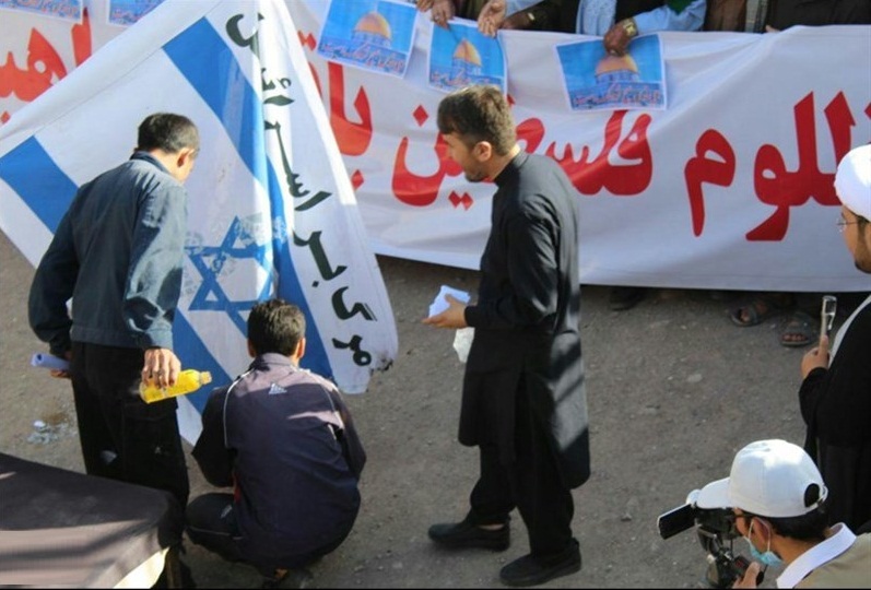 در راهپیمایی روز جهانی قدس؛ پرچم اسرائیل در هرات به آتش کشیده شد