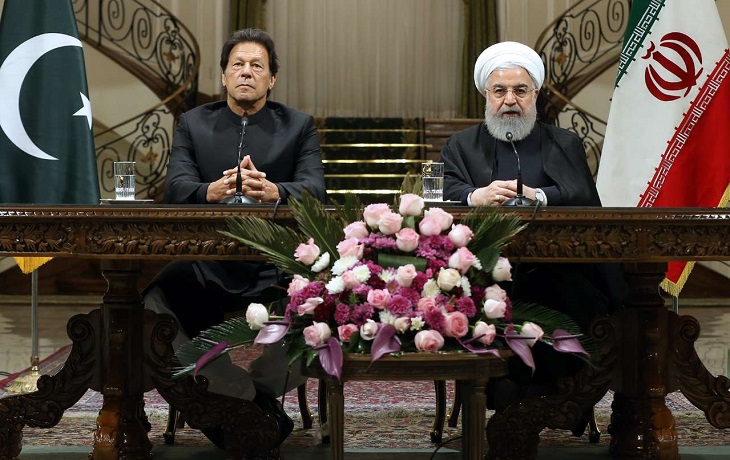 نخست وزیر پاکستان بر ضرورت برقراری صلح و همکاری در روند صلح در افغانستان تأکید کرد
