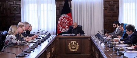 وزیر دفاع هالند به افغانستان آمده است