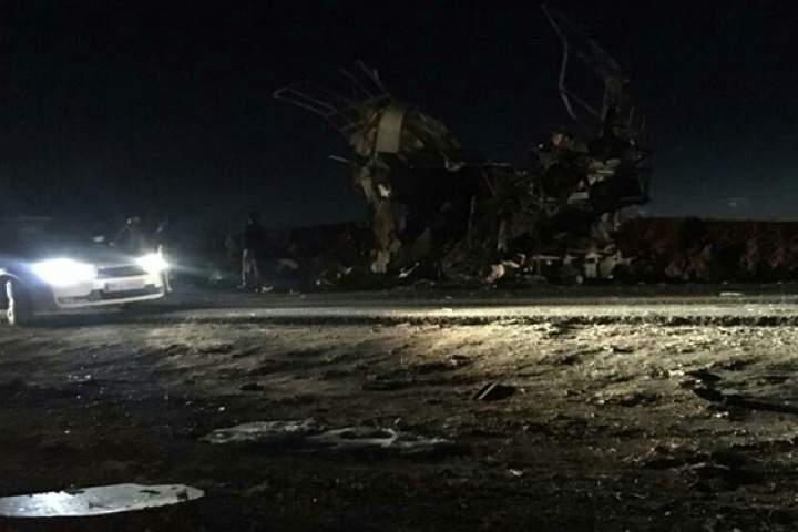 حمله انتحاری به اتوبوس حامل نیروهای سپاه پاسداران ایران در زاهدان