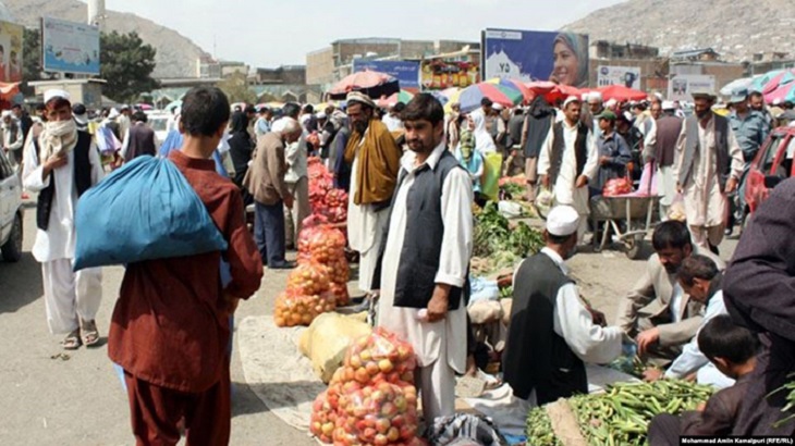 قرنطینه ی کابل و نگرانی از گرسنگی؛ کمک 500 میلیونی حکومت به کارگران روزمزد