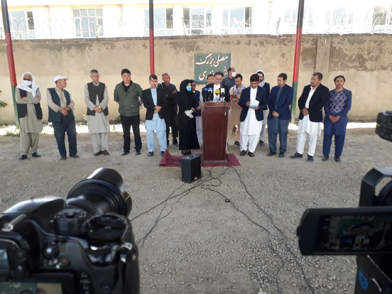 مسوولان امنیتی کابل به دلیل غفلت وظیفه ای در حمله بر مصلی مزاری به لوی سارنوالی معرفی شدند