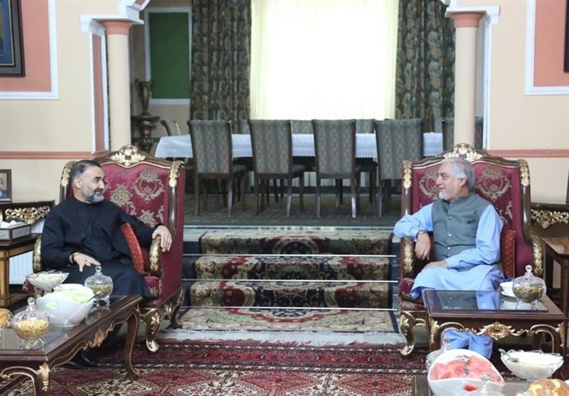 عبدالله عبدالله با «عطامحمد نور» رئیس اجرایی حزب جمعیت اسلامی افغانستان دیدار کرد
