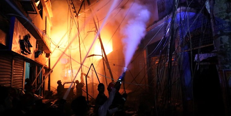 آتش سوزی مهیب در پایتخت بنگلادش؛ بیش از 50 نفر کشته شدند