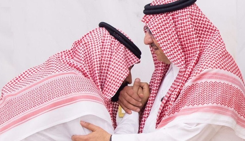 ولیعهد مخلوع با پسر شاه سعودی بیعت کرد +عکس