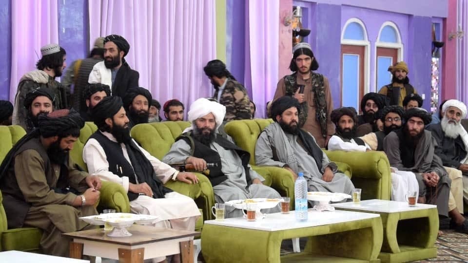  مقام ارشد طالبان: کاخ دوستم در شبرغان به پایگاه نظامی طالبان تبدیل می شود