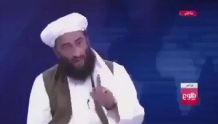 اظهارات یکی ازمسئولین طالبان درارتباط بازنان درپاسخ به سوال مجری تلویزیون