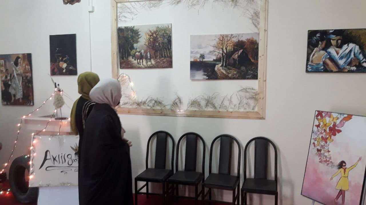 برگزاری نمایشگاه نقاشی «فصل نو» دختران در هرات 