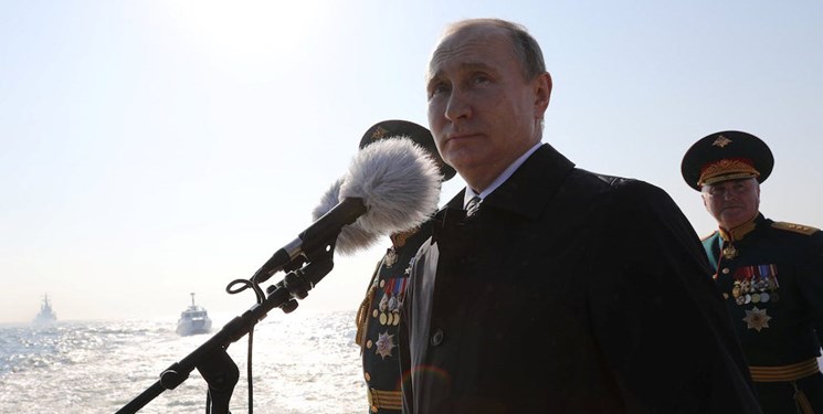  پوتین: در صورت تجاوز به خاک روسیه دندان های دشمن را خرد می کنیم 