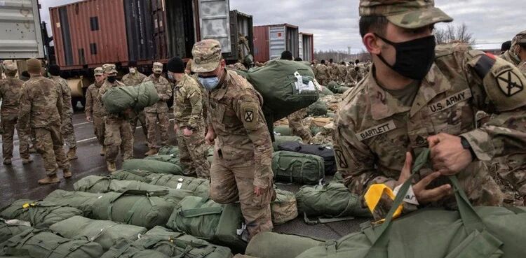 سنتکام: 50 درصد از نیروهای امریکایی از افغانستان خارج شدند