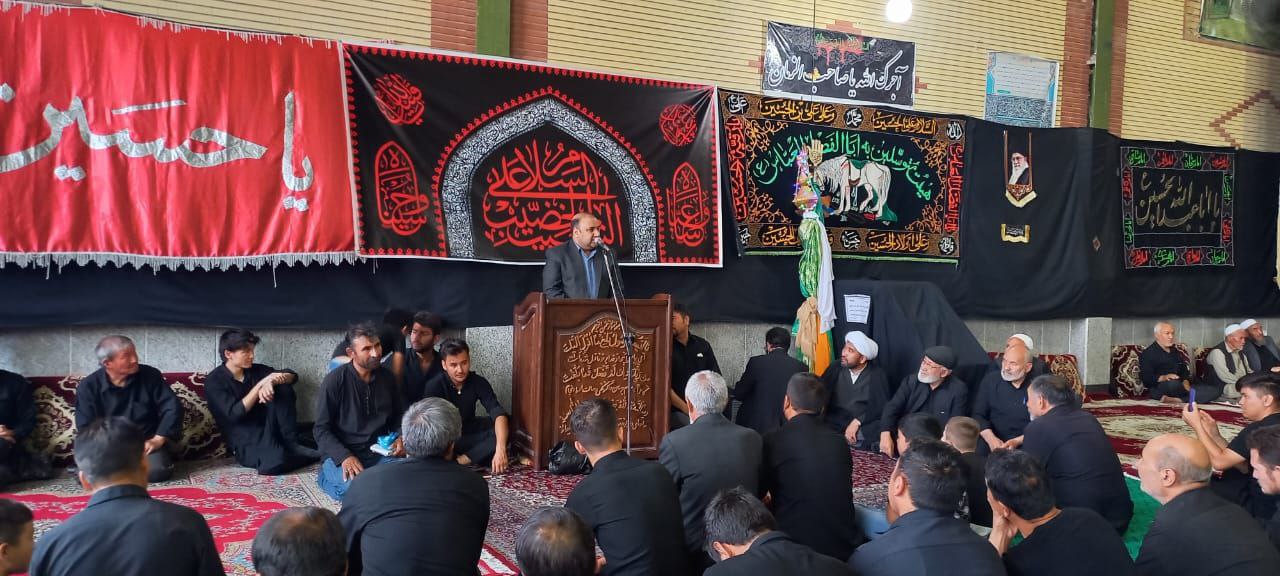 حضور سرپرست سفارت افغانستان در مراسم عزاداری مهاجرین در تهران